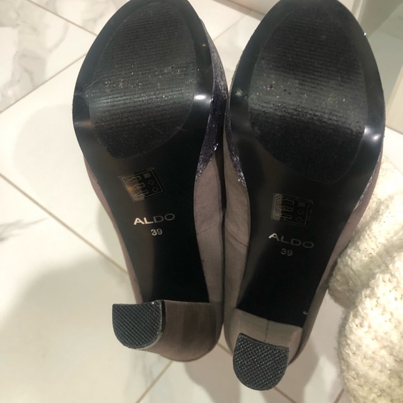 Like NEW! Aldo Glittery Peep Toe Platform Heels - Picture 9 of 12